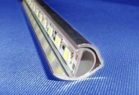 কনস্ট্যান্ট ভোল্টেজ কঠোর LED স্ট্রিপ লাইট নমনীয় মাল্টি SMD টাইপ ওয়াইড দেখার কোণ
