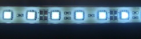 অ্যালুমিনিয়াম 6 - 18W এসএমডি LED স্ট্রিপ, নমনীয় উষ্ণ হোয়াইট 5050 LED স্ট্রিপ লাইট